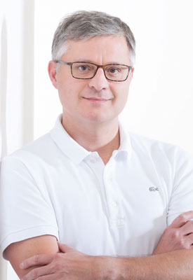PD DR. MED. Robert OCHSENKÜHN | Kinderwunschzentrum Augsburg